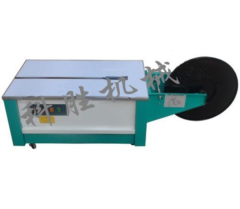 ���_����C